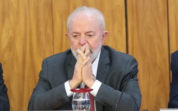 50,6% rejeitam Lula; corrupção é fator mais citado