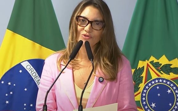 Alvo da PF, Choquei se uniu a Janja em defesa da ‘taxação das blusinhas’