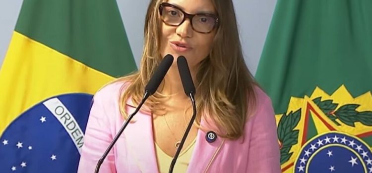 Alvo da PF, Choquei se uniu a Janja em defesa da ‘taxação das blusinhas’