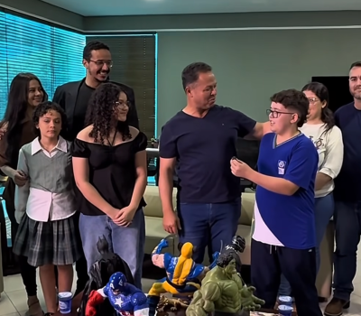 Ao lado de Cláudio, alunos mostram como salvaram iguanas símbolo de Rondonópolis com projeto escolar; assista