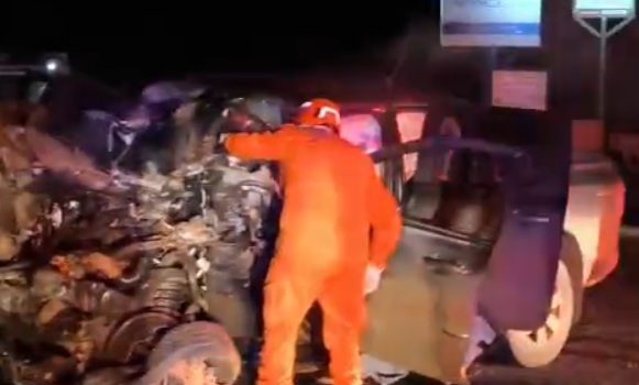 Após sair de evento do agro, motorista morre preso às ferragens em grave acidente na BR-364 ; vídeo forte