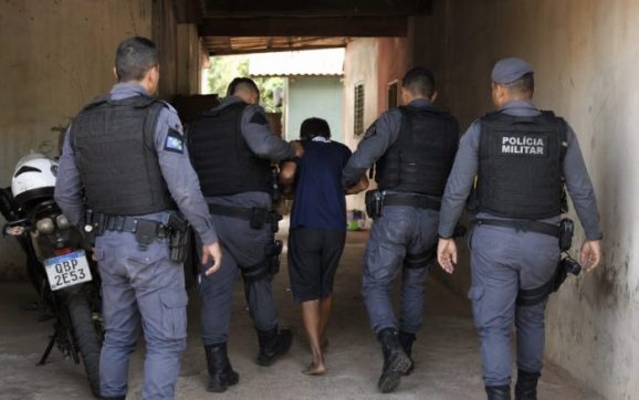 Criança é sequestrada pelo CV, obrigada a cavar cova e quase executada em ‘tribunal do crime’ em MT; vídeo