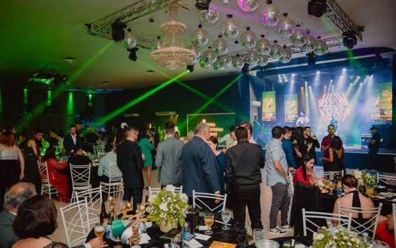 EDIÇÃO ESPECIAL: ACIR realiza festa do 15º Prêmio Destaque Empresarial neste sábado (18)