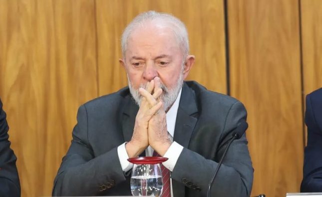 Flávio, Caiado e Zema empatam com Lula no 2º turno