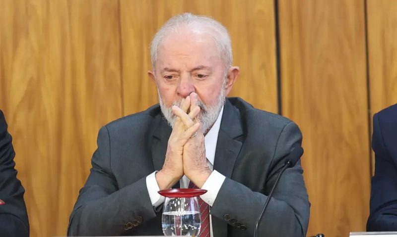 Flávio, Caiado e Zema empatam com Lula no 2º turno