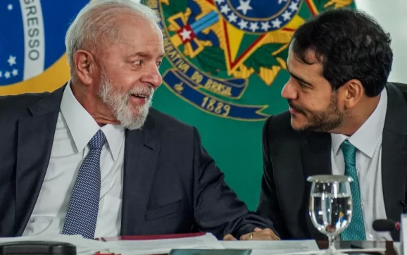 Lula se irrita com articulações contra Messias: “Filhos da p***”