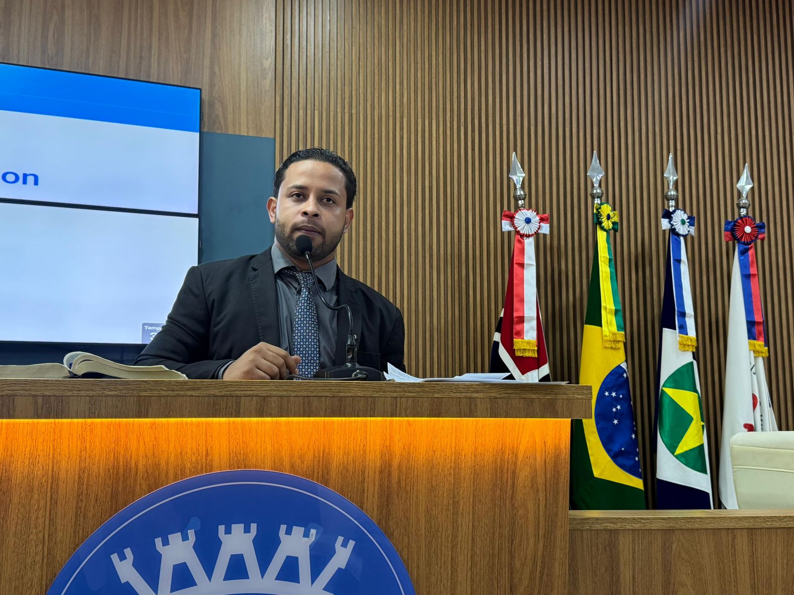 Projeto cria 14º salário para profissionais da enfermagem em Rondonópolis