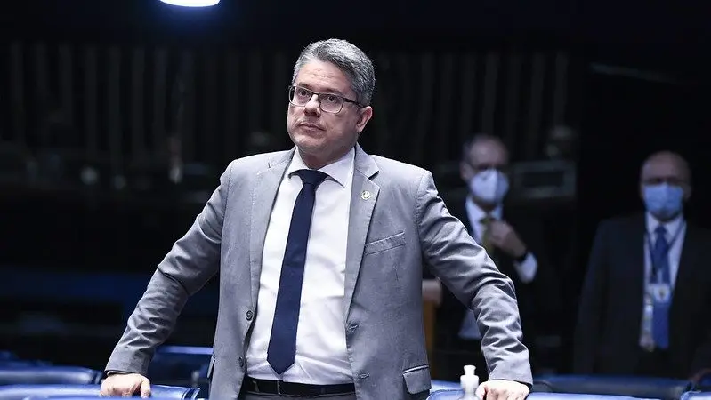 Relator da CPI diz ter ‘certeza’ de que prisão de ministros do STF ‘vai chegar’