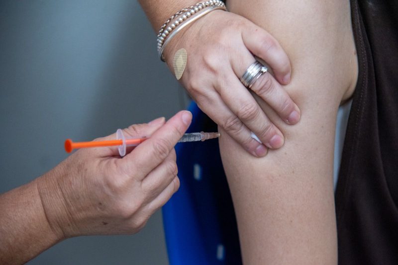 Rondonópolis inicia campanha de vacinação contra a Influenza para grupos prioritários