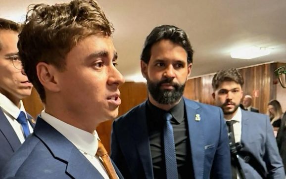 Vinícius Santana se junta a Nikolas e Jeffrey Chiquini para cobrar votação de veto sobre dosimetria; vídeo