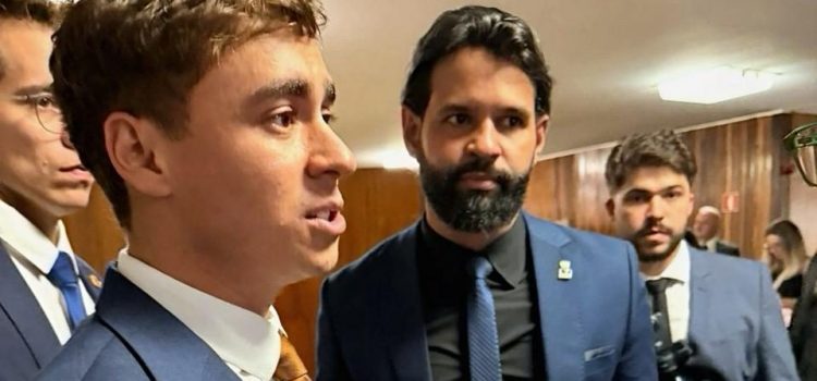 Vinícius Santana se junta a Nikolas e Jeffrey Chiquini para cobrar votação de veto sobre dosimetria; vídeo