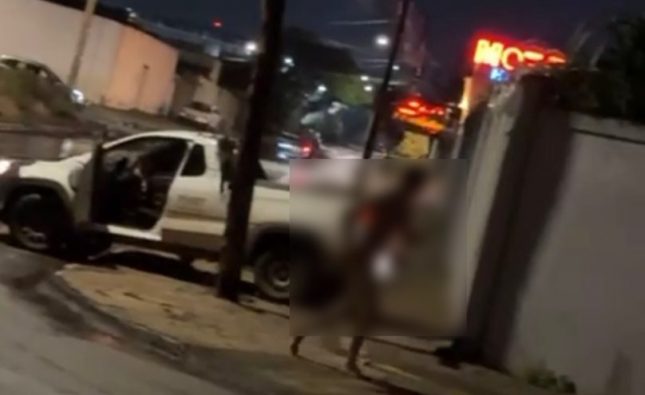 ‘Surtado’ quebra portão de motel com carro de empresa do agro, bate em poste e foge nu em MT