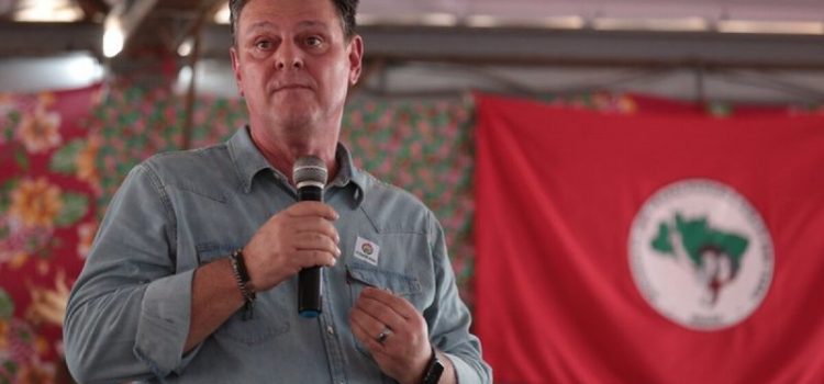Custo de uma traição: Após trocar bolsonarismo por petismo, Carlos Fávaro lidera rejeição ao Senado