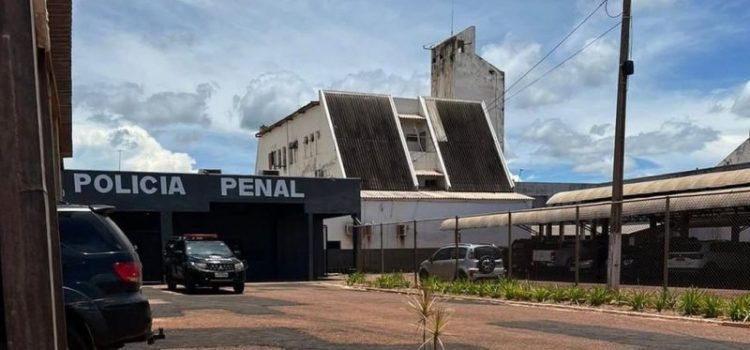 Familiares denunciam que presos teriam ficado sem cobertores e roupas após mudanças de ala em penitenciária de Rondonópolis