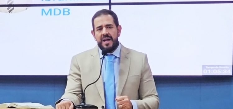 Ibrahim Zaher sugere a criação do cartão material escolar para alunos da rede municipal