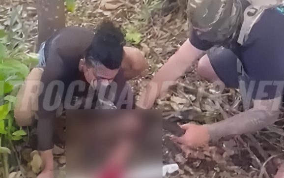 Jovem tem dedos cortados e é enforcada por facção após suposto envolvimento com crime; vídeo forte