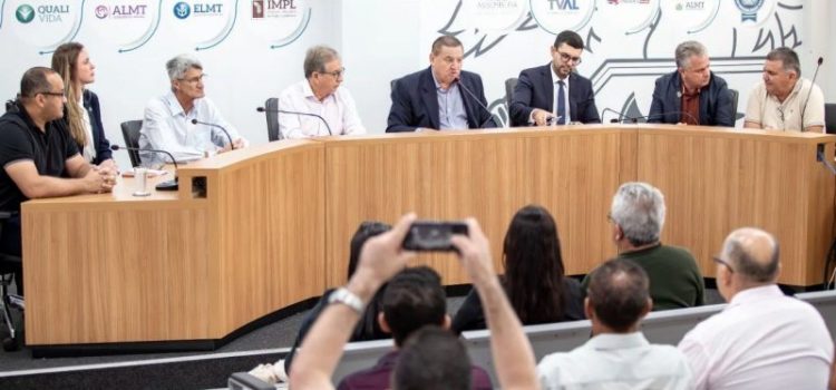 Nininho reúne lideranças na ALMT para debater garantia de assistência à população do Pará na divisa com MT