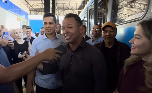 Surpresa revelada: prefeito anuncia tarifa de ônibus a R$ 2 durante inauguração do novo terminal em Rondonópolis