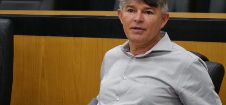 “Tirar o PT do poder é um ato de amor ao Brasil”, diz Zé Medeiros