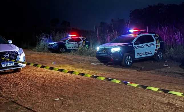 Faccionado com ficha extensa morre em confronto com a Força Tática durante operação; imagens