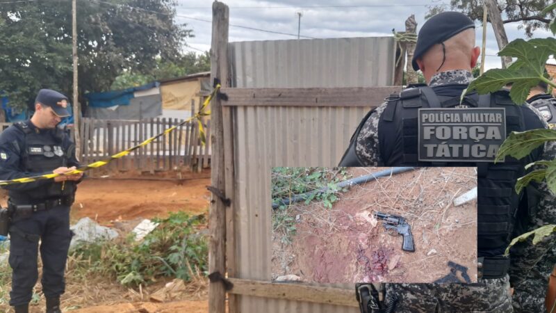 Faccionado reage a abordagem e morre em confronto armado com a Força Tática; veja imagens