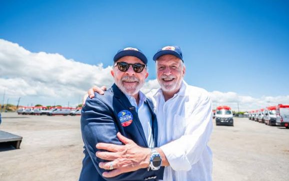 Jaques Wagner, líder do governo Lula, é alvo da PF no caso Master
