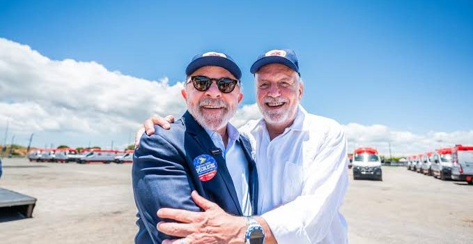 Jaques Wagner, líder do governo Lula, é alvo da PF no caso Master
