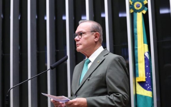 Wellington: “O Fethab precisa cumprir sua finalidade legal: estradas seguras e habitação para quem precisa”