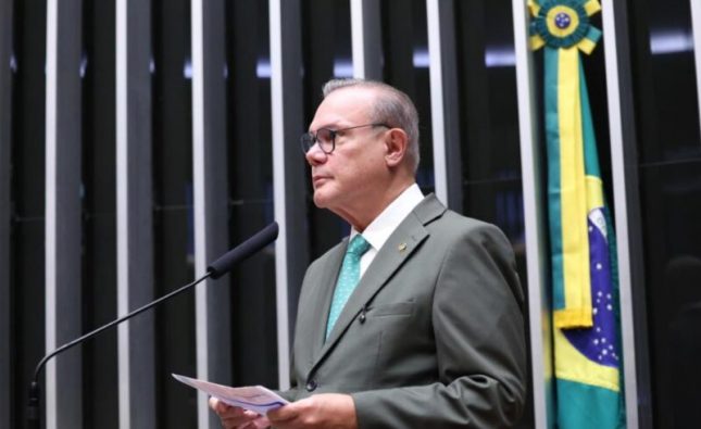 Wellington: “O Fethab precisa cumprir sua finalidade legal: estradas seguras e habitação para quem precisa”