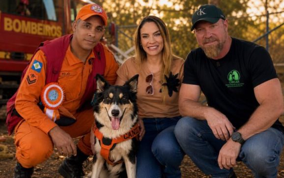 Cadela Stella é destaque nacional e recebe homenagem da vereadora Kalynka Meirelles