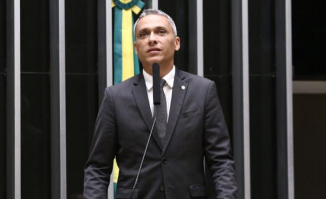 E o tarifaço chinês de até 67% para carne?, cobra deputado