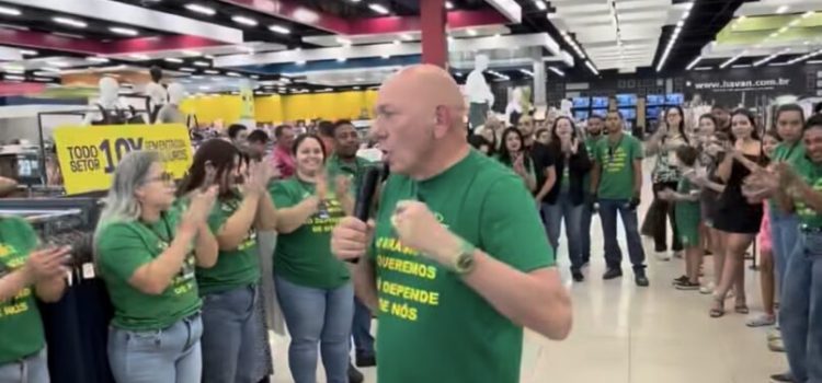 Em Rondonópolis, Luciano Hang chama Pátio de “Zé do Buraco” e diz que ex-prefeito colocou cidade “no buraco”