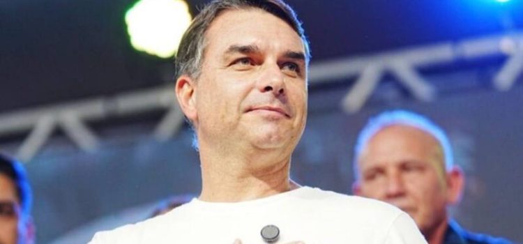 Flávio quer enfrentar ‘tarifaço’ chinês de até 67% sobre carne do Brasil