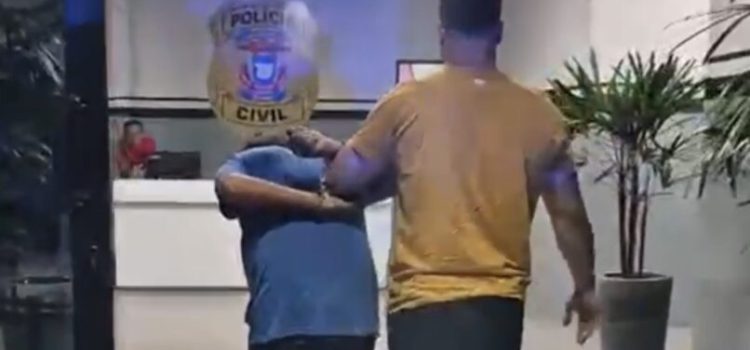 Idoso amigo da família é preso suspeito de estuprar menina de 12 anos em Rondonópolis; assista à prisão