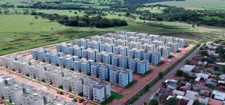 Lambança da gestão Pátio obriga Prefeitura a refazer cadastro de 1,6 mil famílias do Celina Bezerra