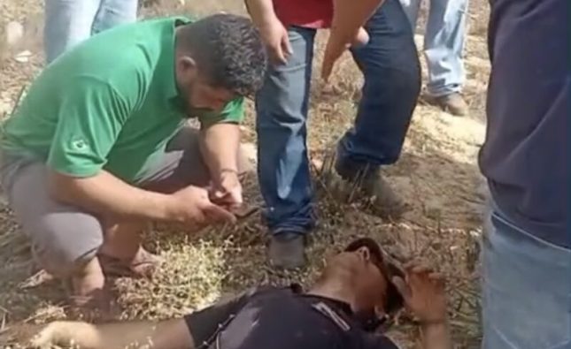 Motorista escapa da morte após tombar caminhão na MT-130 em Rondonópolis; vídeo
