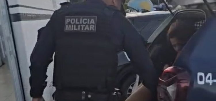 Mulher tenta matar marido após ele dizer que faria sexo com outra em cidade próxima a Rondonópolis; vídeo