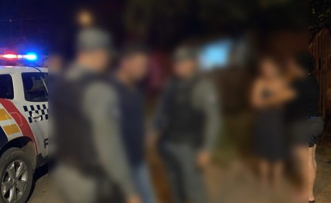 Bêbado ‘machão’ espanca mulher com socos e pontapés e fica manso com a chegada da PM em Rondonópolis
