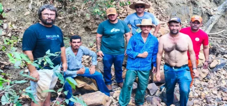 Bombeiros de Rondonópolis e K9 Stella ajudam a encontrar idoso de 79 anos desaparecido em mata de MT