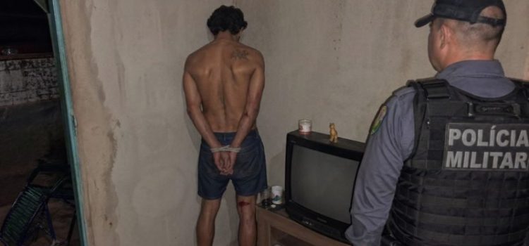 Ex rejeitado invade casa, desafia mulher a chamar a PM e acaba preso em Rondonópolis