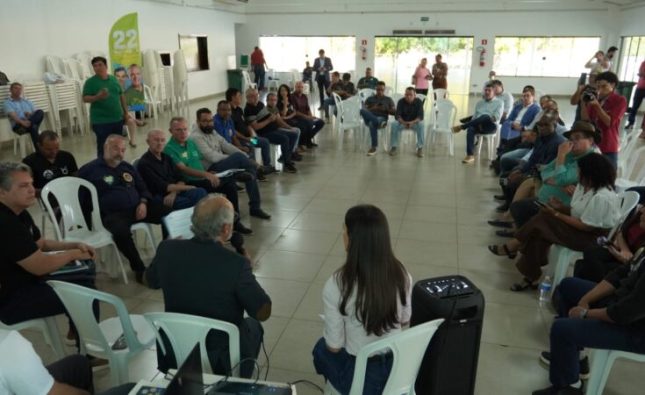 FORÇA DE TRABALHO | Wellington recebe apoio de servidores e assume compromisso com RGA integral, diálogo e respeito