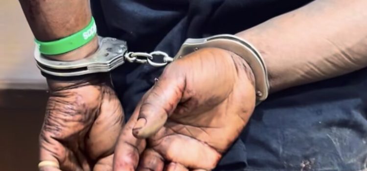 Homem ataca dois com garrafas quebradas e vai à UPA com facão em Rondonópolis; vídeo
