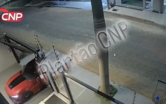 Homem nega cárcere privado e diz que mulher usou Mustang sem autorização para deixar imóvel em MT; vídeo