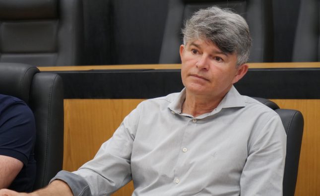 Juíza barra tentativa de Riva de tirar tempo de TV de Zé Medeiros