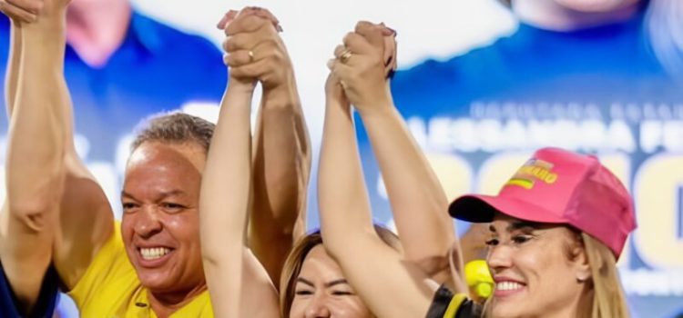 Kalynka destaca força feminina e agradece apoio de Cláudio durante lançamento de Alessandra em Rondonópolis