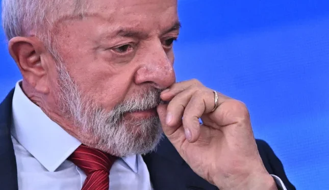 Lobista diz que Lula ofereceu cargo no governo: ‘escolhe onde vc quer ficar’