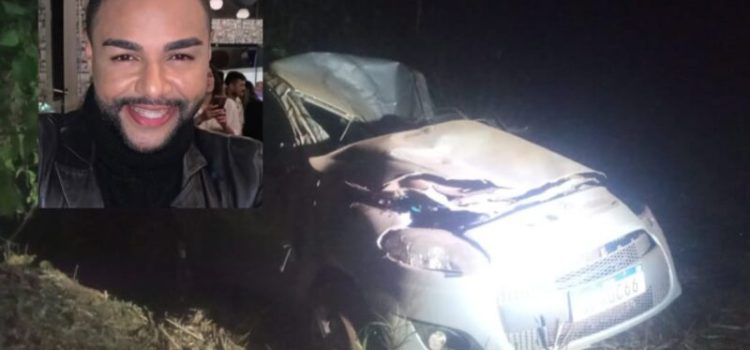 Mãe e filho morrem após carro sair da pista e capotar na MT-130