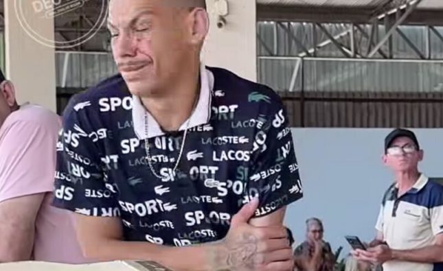 Mulher teria atraído homem para emboscada antes de ele ser baleado na rodoviária; vídeo mostra homem baleado