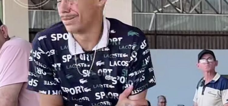 Mulher teria atraído homem para emboscada antes de ele ser baleado na rodoviária; vídeo mostra homem baleado
