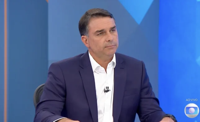 Na Globo, Flávio Bolsonaro desmonta narrativa sobre Vorcaro e dispara: “Quem deve explicações é o Lula”